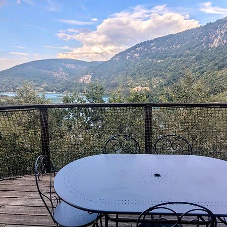 Cabanes Et Lodges Du Belvedere Serrieres-sur-Ain Eksteriør bilde